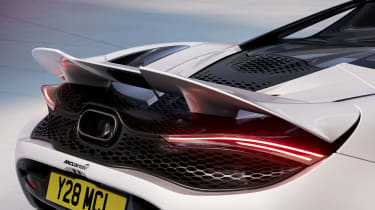 McLaren 750S – rear